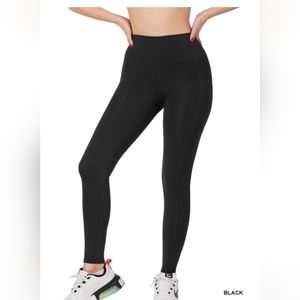 Zenana Black athletic leggings in size 1X